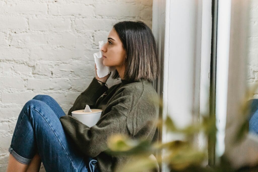 woman crying because of difficulty making decisions anxiety